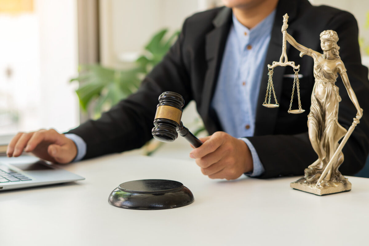 Should I Hire a Lawyer After a Minor Car Accident in Washington? 