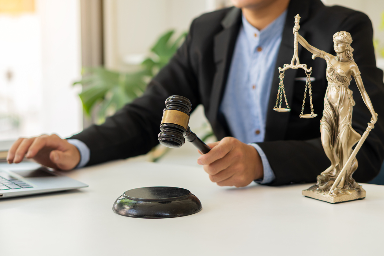 Should I Hire a Lawyer After a Minor Car Accident in Washington? 